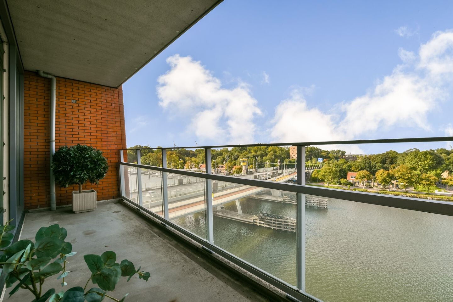 Appartement te koop: Conradwerf 171, Zaandam