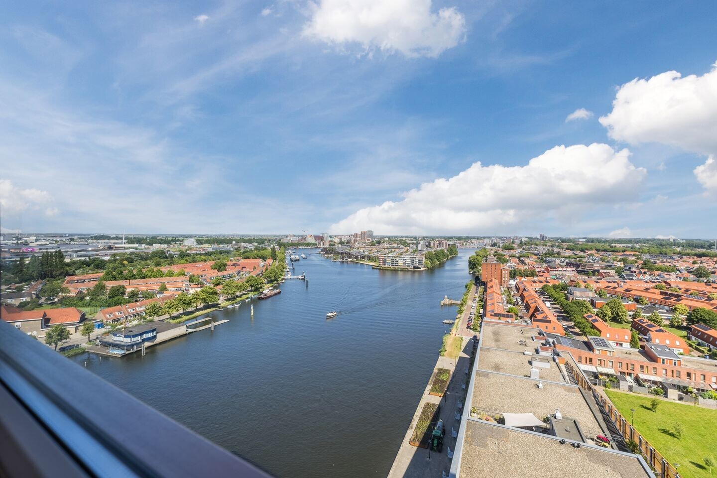 Appartement te koop: Conradwerf 207, Zaandam