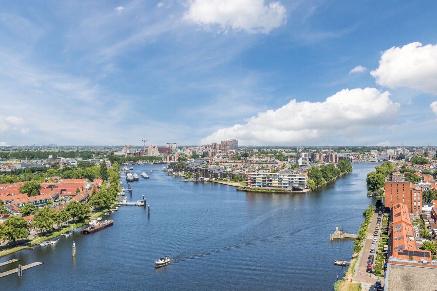 Appartement te koop: Conradwerf 207, Zaandam