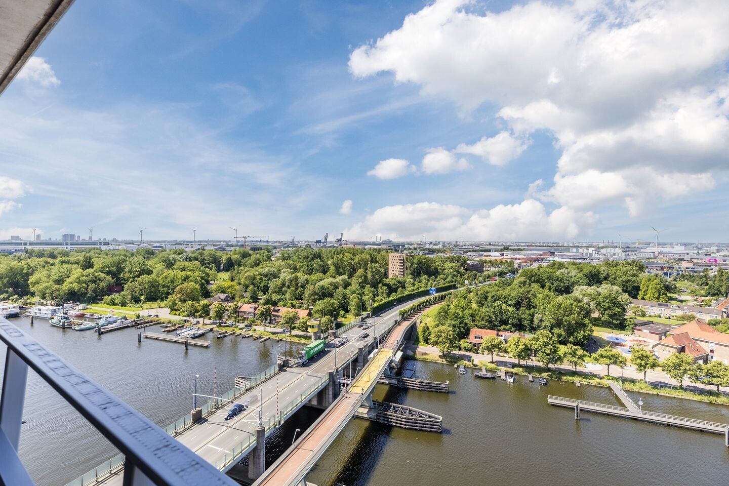 Appartement te koop: Conradwerf 207, Zaandam