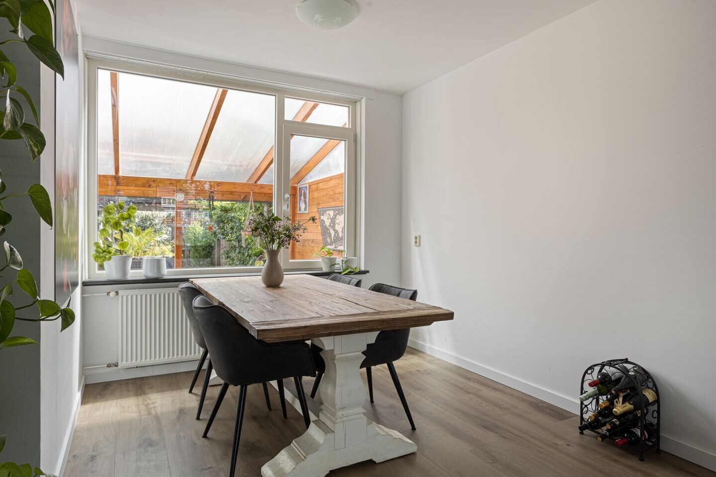 Tussenwoning te koop: Wilgenstraat 14, Zaandam