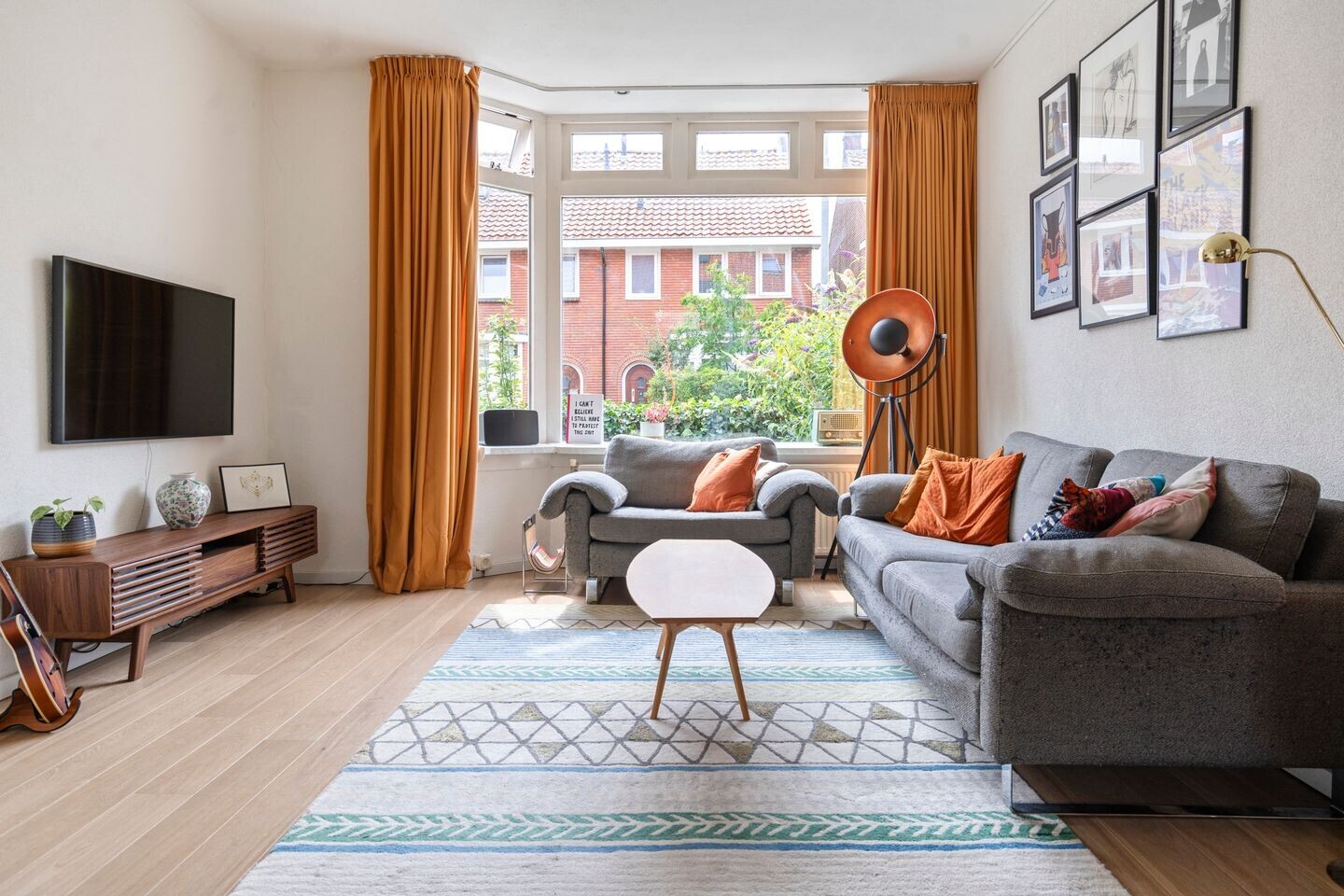 Tussenwoning te koop: Lijsterbesstraat 48, Zaandam