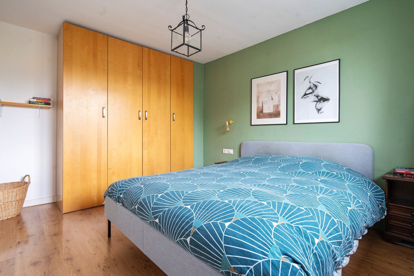 Tussenwoning te koop: Lijsterbesstraat 48, Zaandam