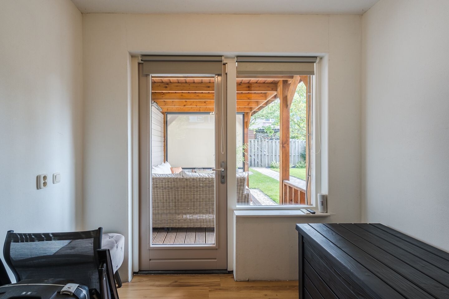 Tussenwoning te koop: Madagaskar 9, Zaandam