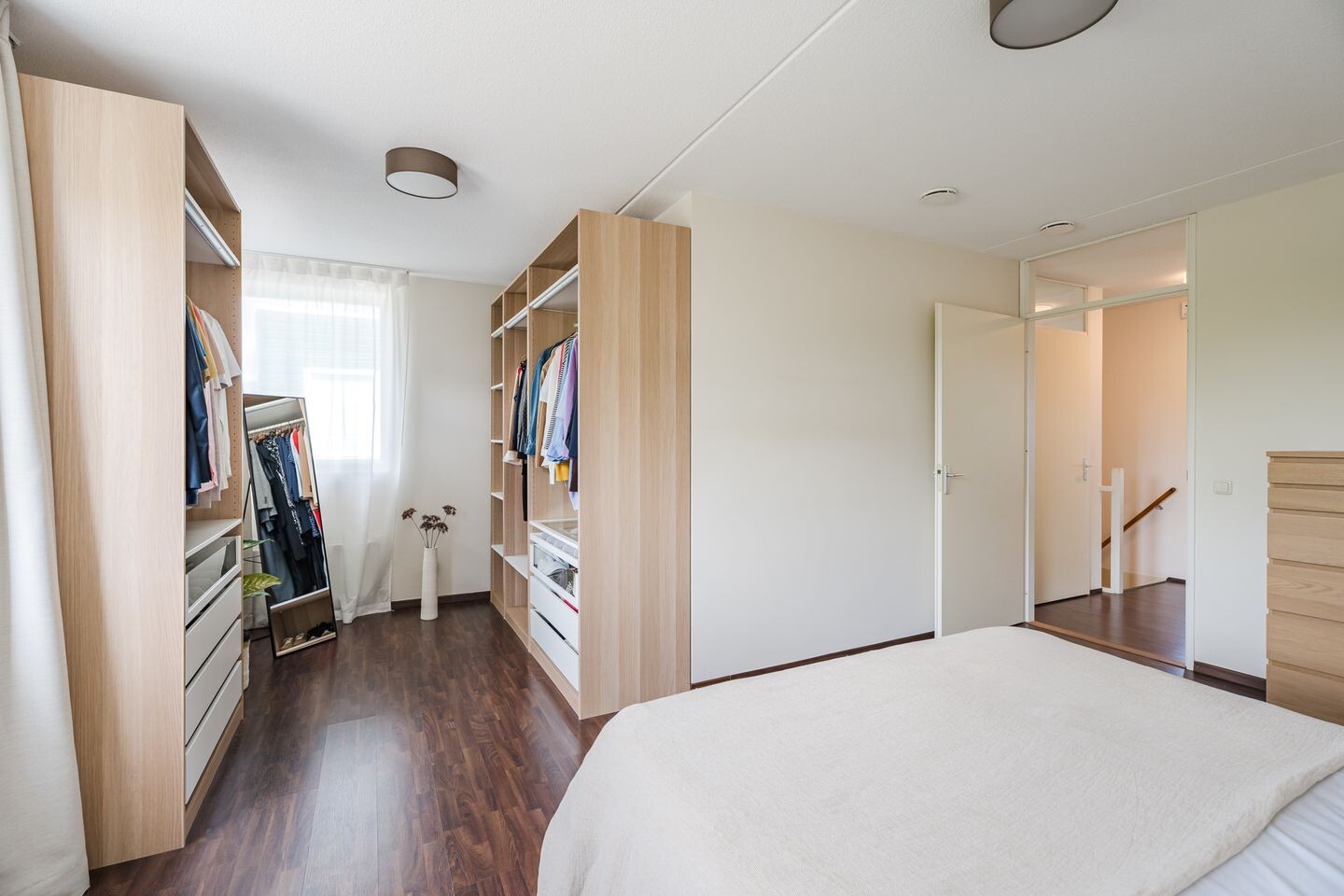 Tussenwoning te koop: Madagaskar 9, Zaandam