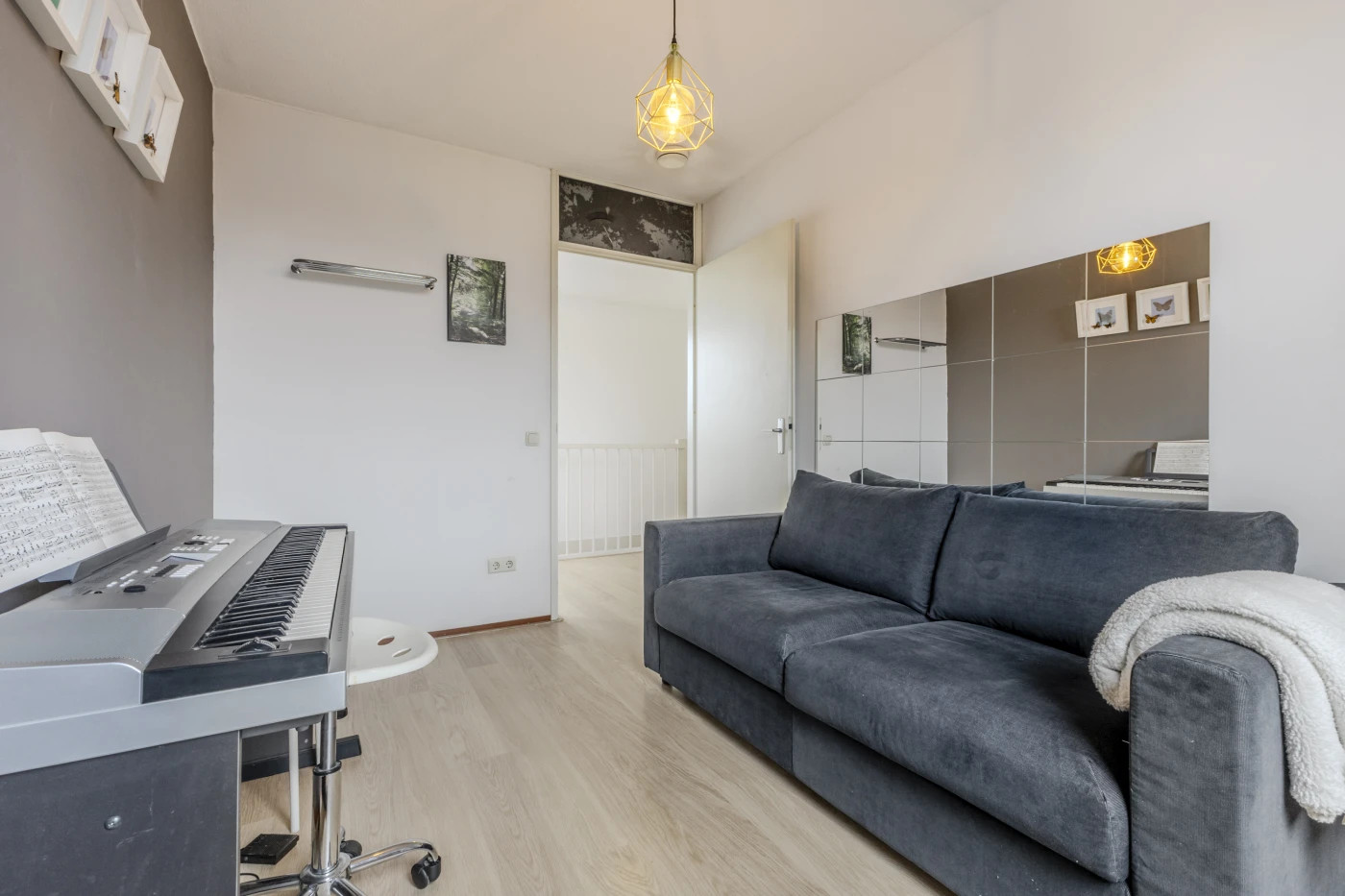 Hoekwoning te koop: Pieter Jelles Troelstralaan 8, Zaandam