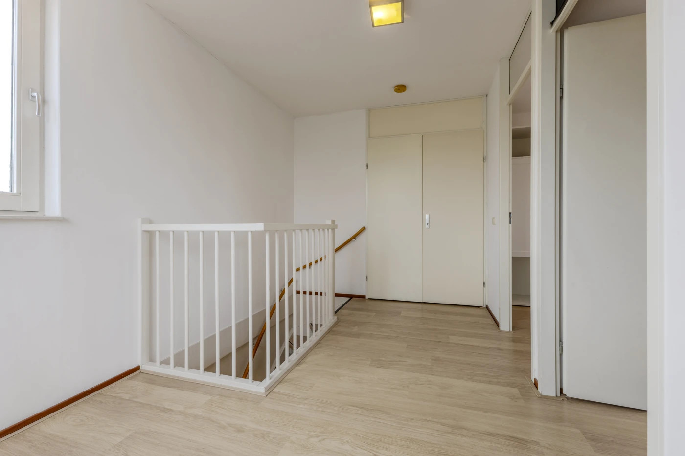 Hoekwoning te koop: Pieter Jelles Troelstralaan 8, Zaandam