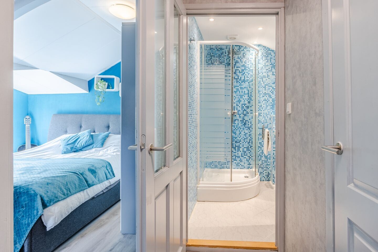 Appartement te koop: Hogendijk 66, Zaandam