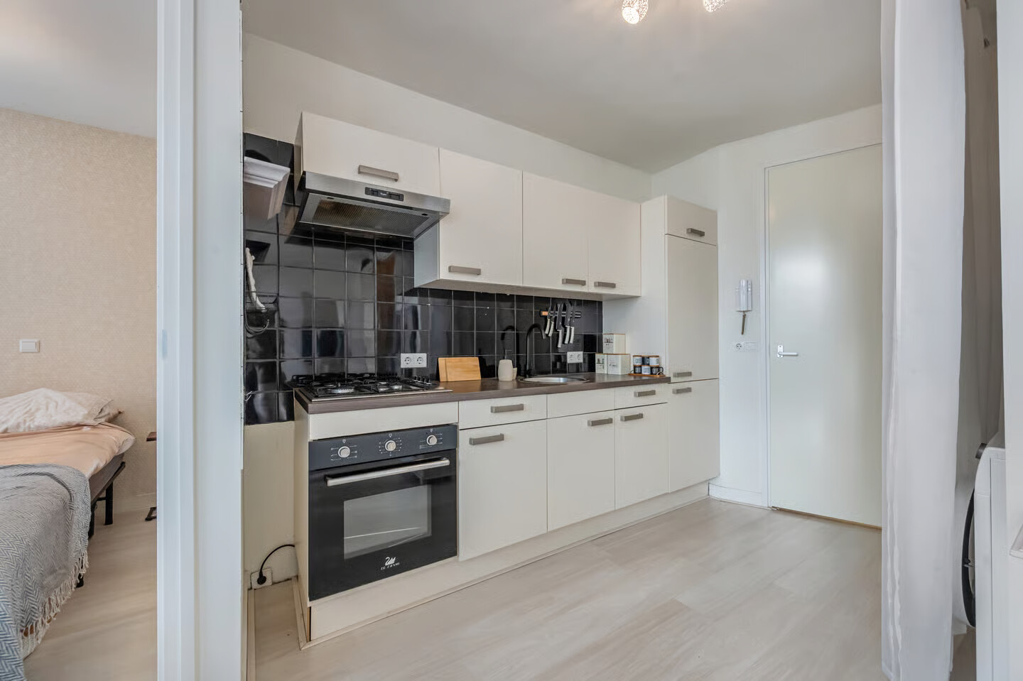 Studio te koop: Hogendijk 194E, Zaandam