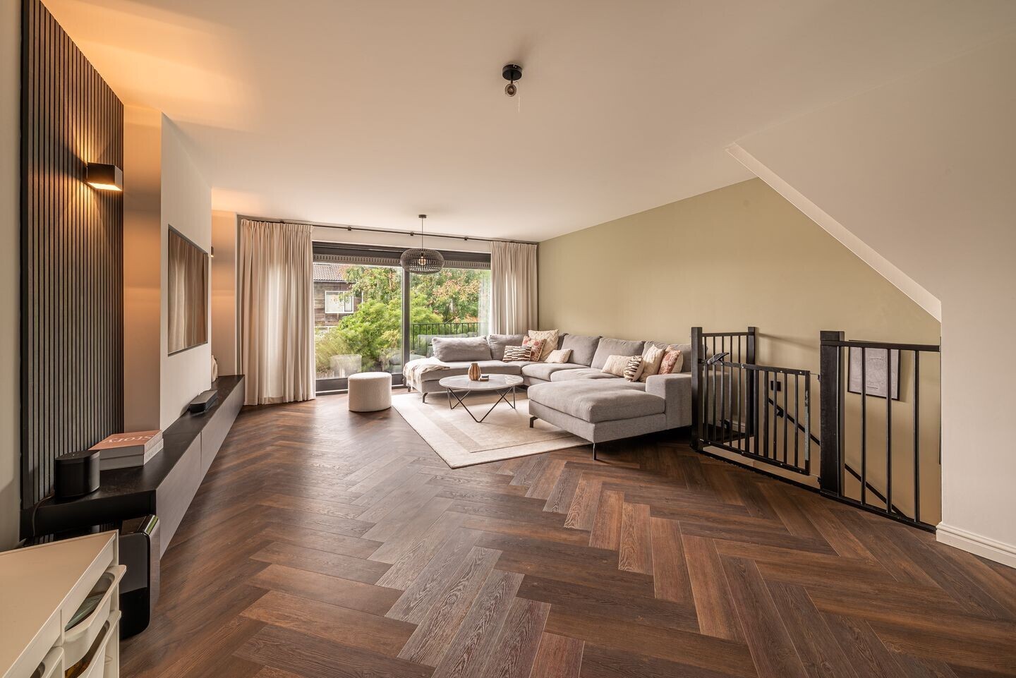 Tussenwoning te koop: Mellum 114, Zaandam
