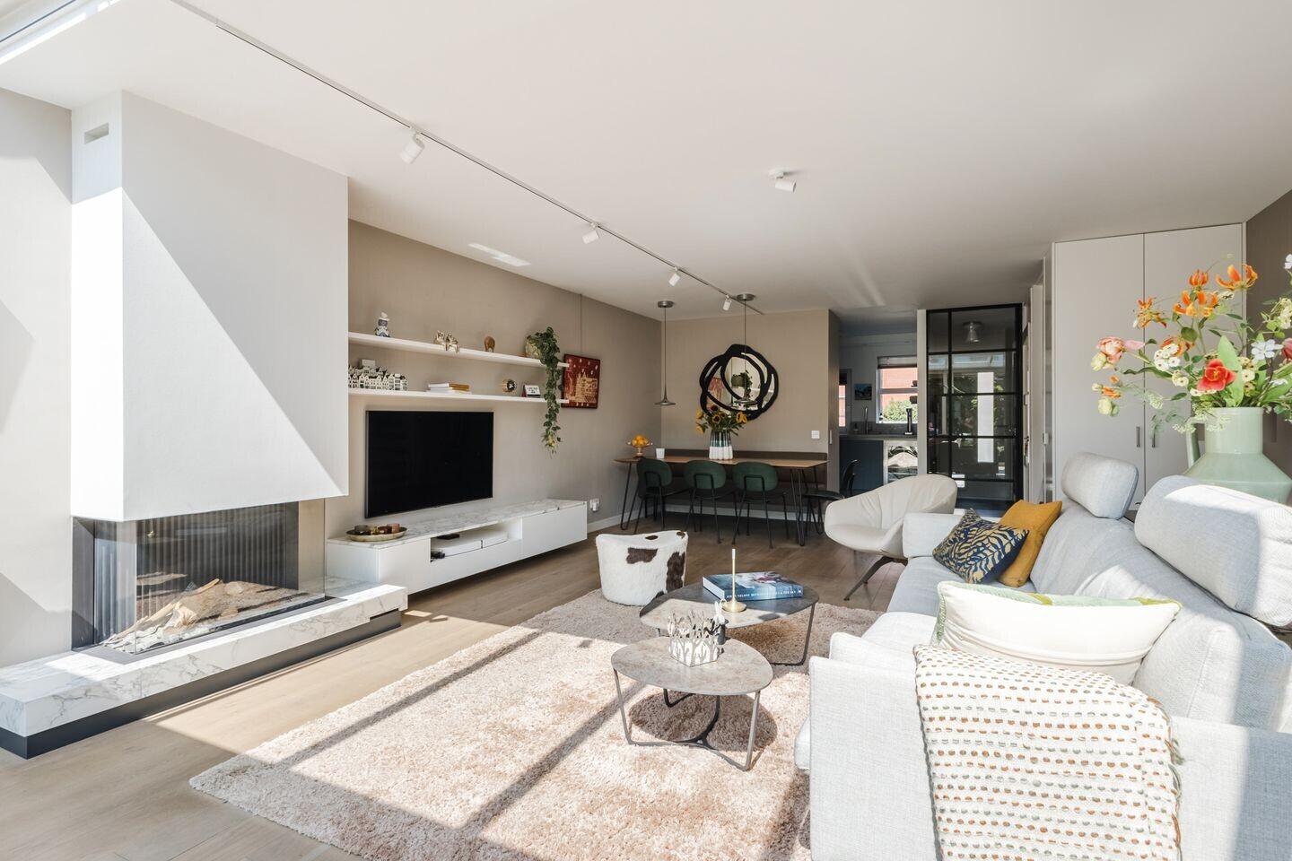 Tussenwoning te koop: Amrum 40, Zaandam