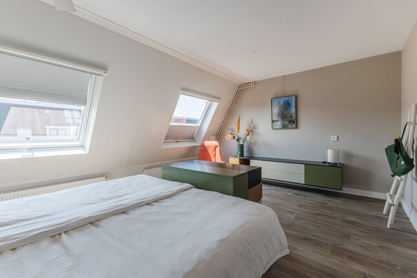 Tussenwoning te koop: Amrum 40, Zaandam