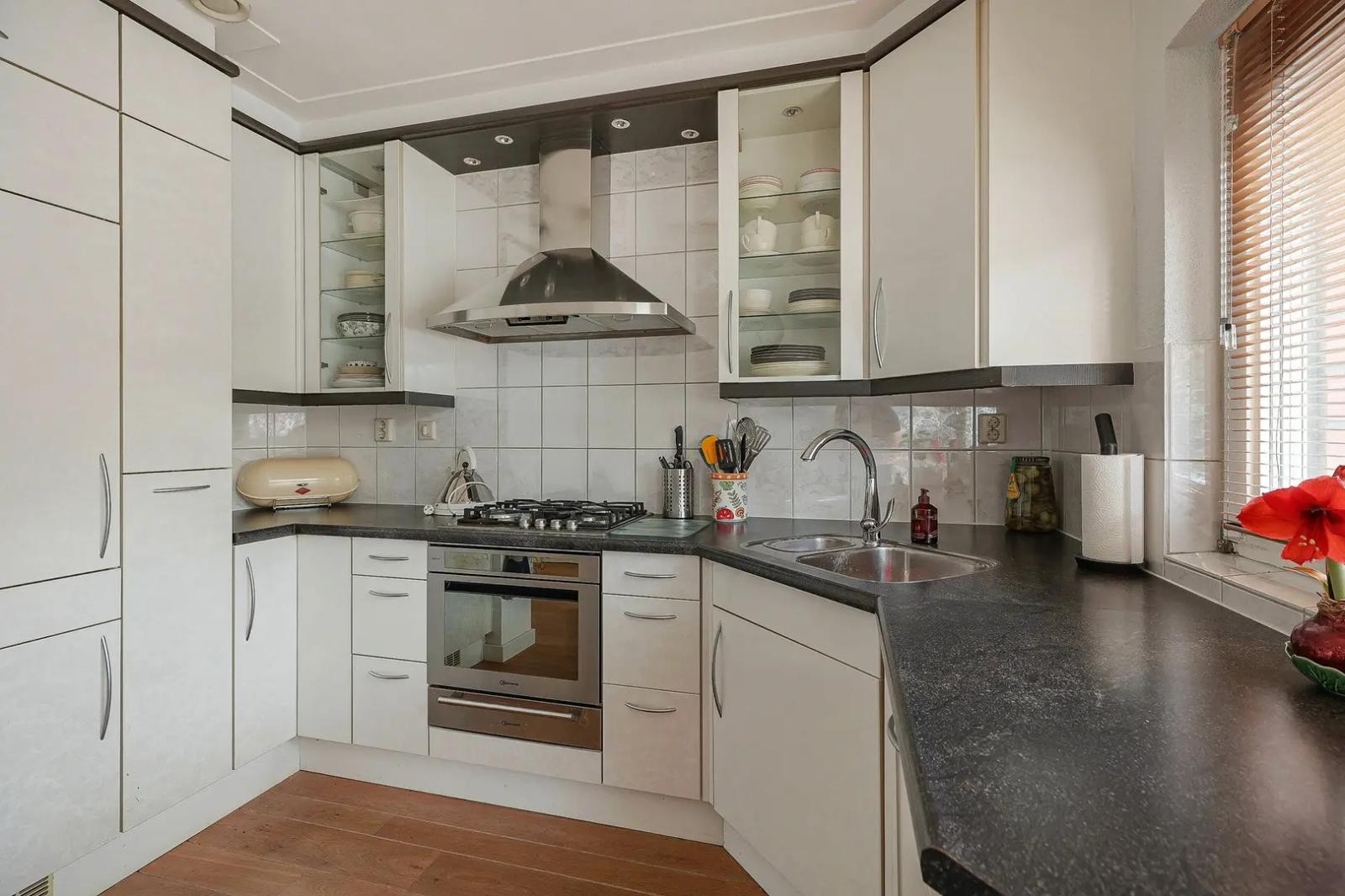 Tussenwoning te koop: Saltholm 5, Zaandam