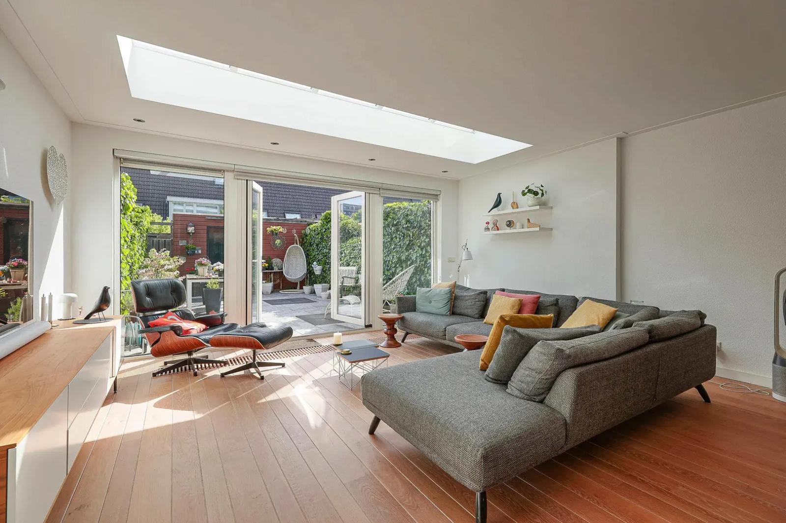 Tussenwoning te koop: Saltholm 5, Zaandam