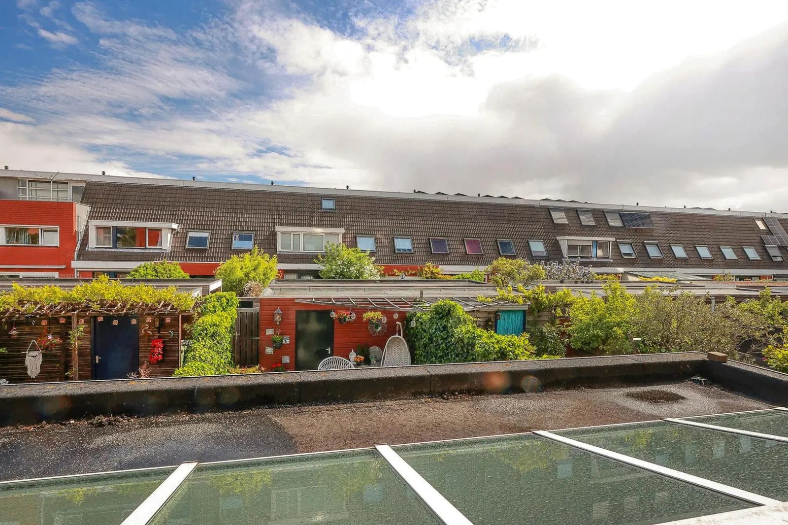 Tussenwoning te koop: Saltholm 5, Zaandam