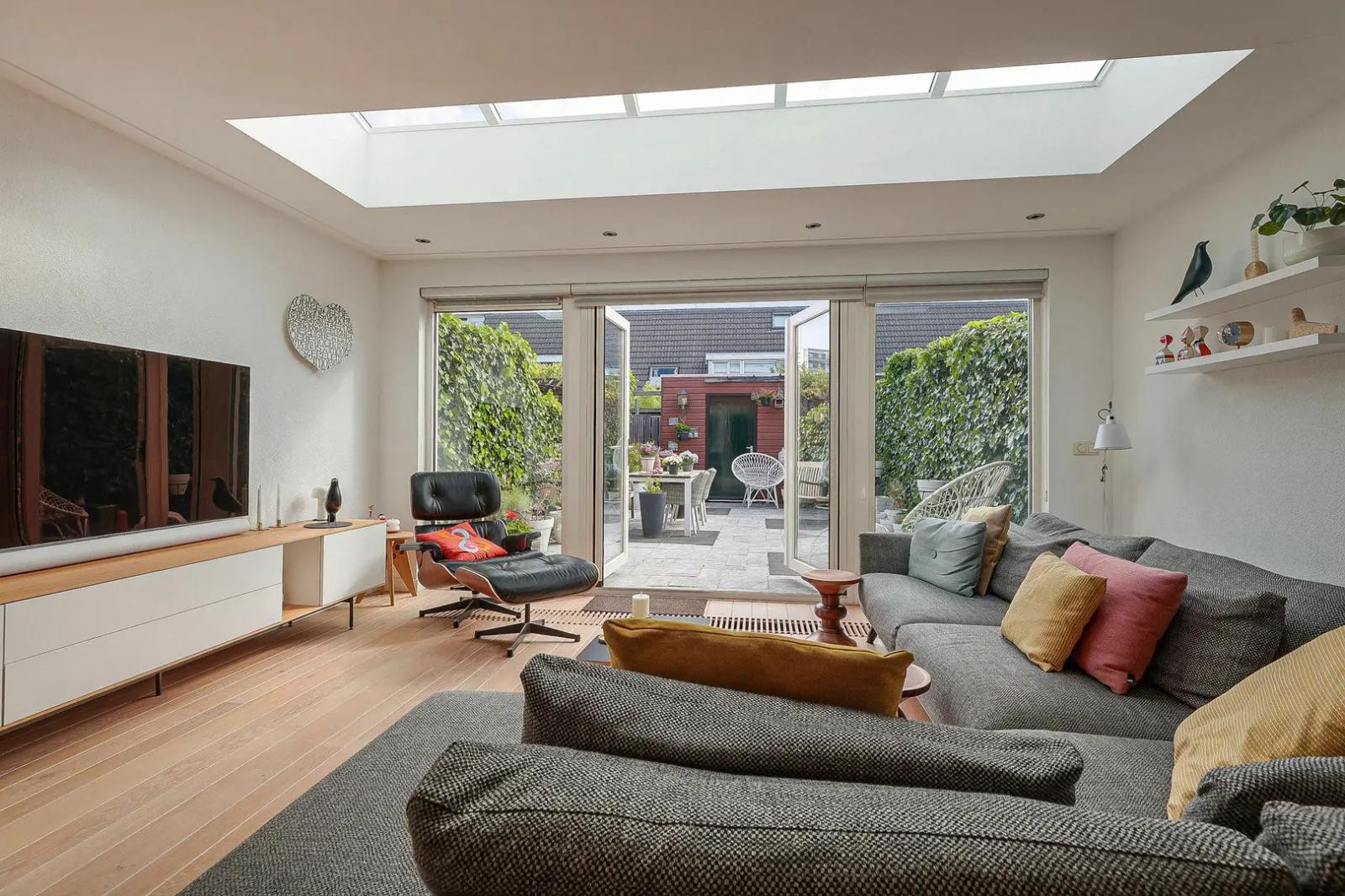 Tussenwoning te koop: Saltholm 5, Zaandam