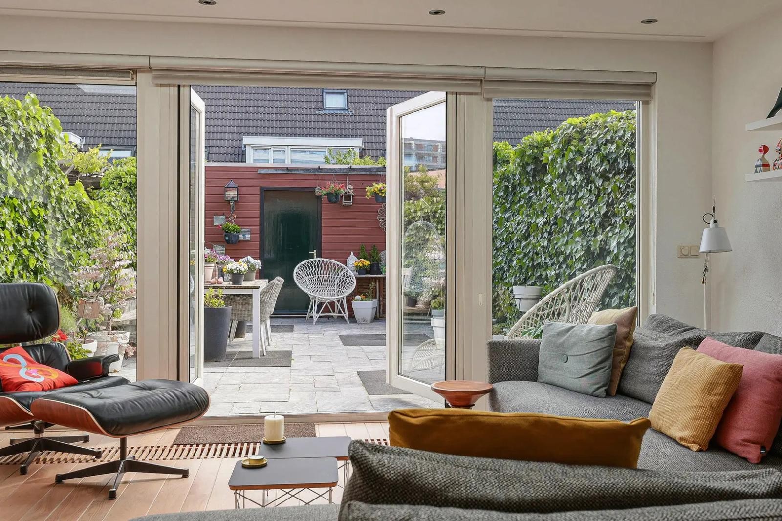 Tussenwoning te koop: Saltholm 5, Zaandam