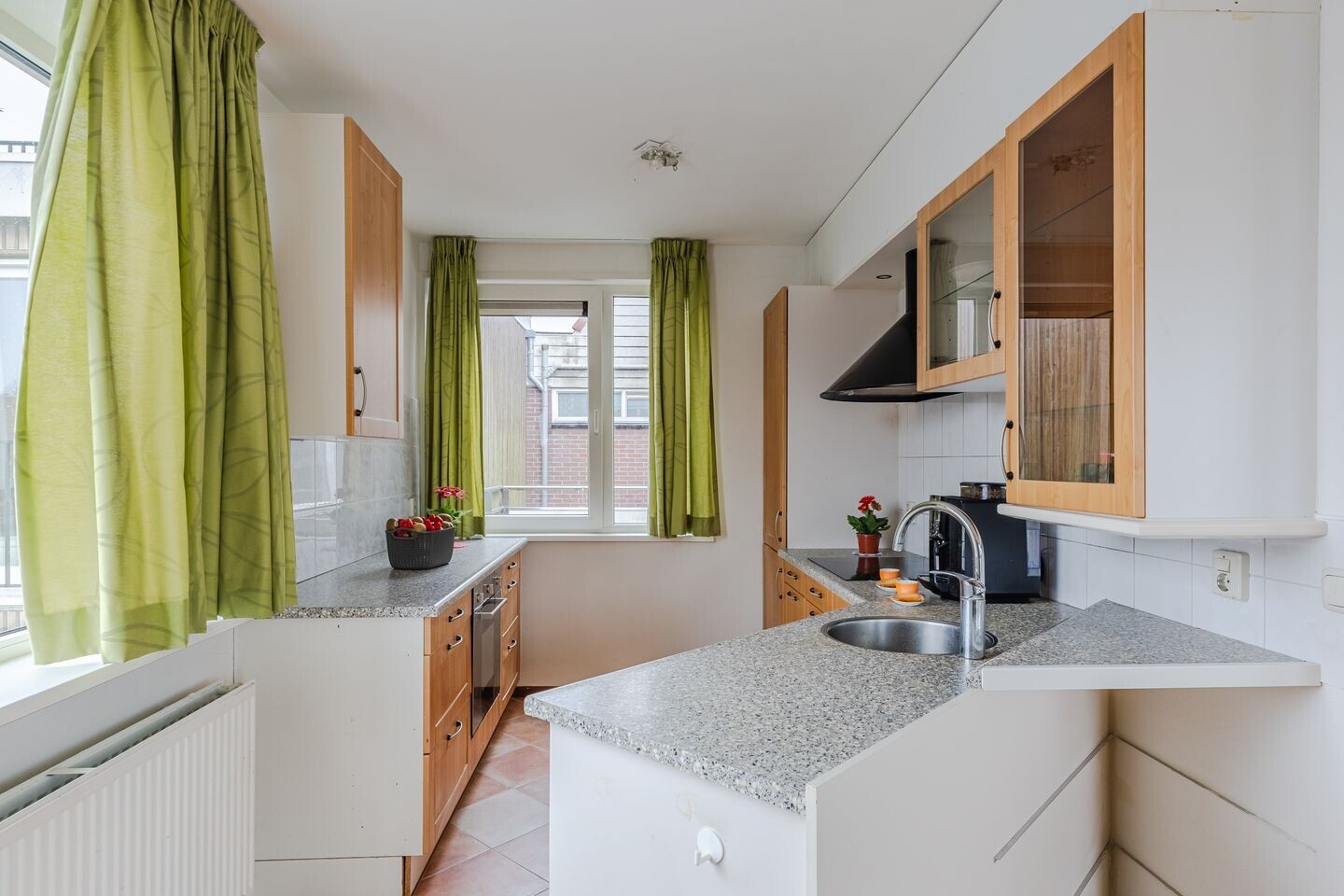 Appartement te koop: Vinkenstraat 72, Zaandam