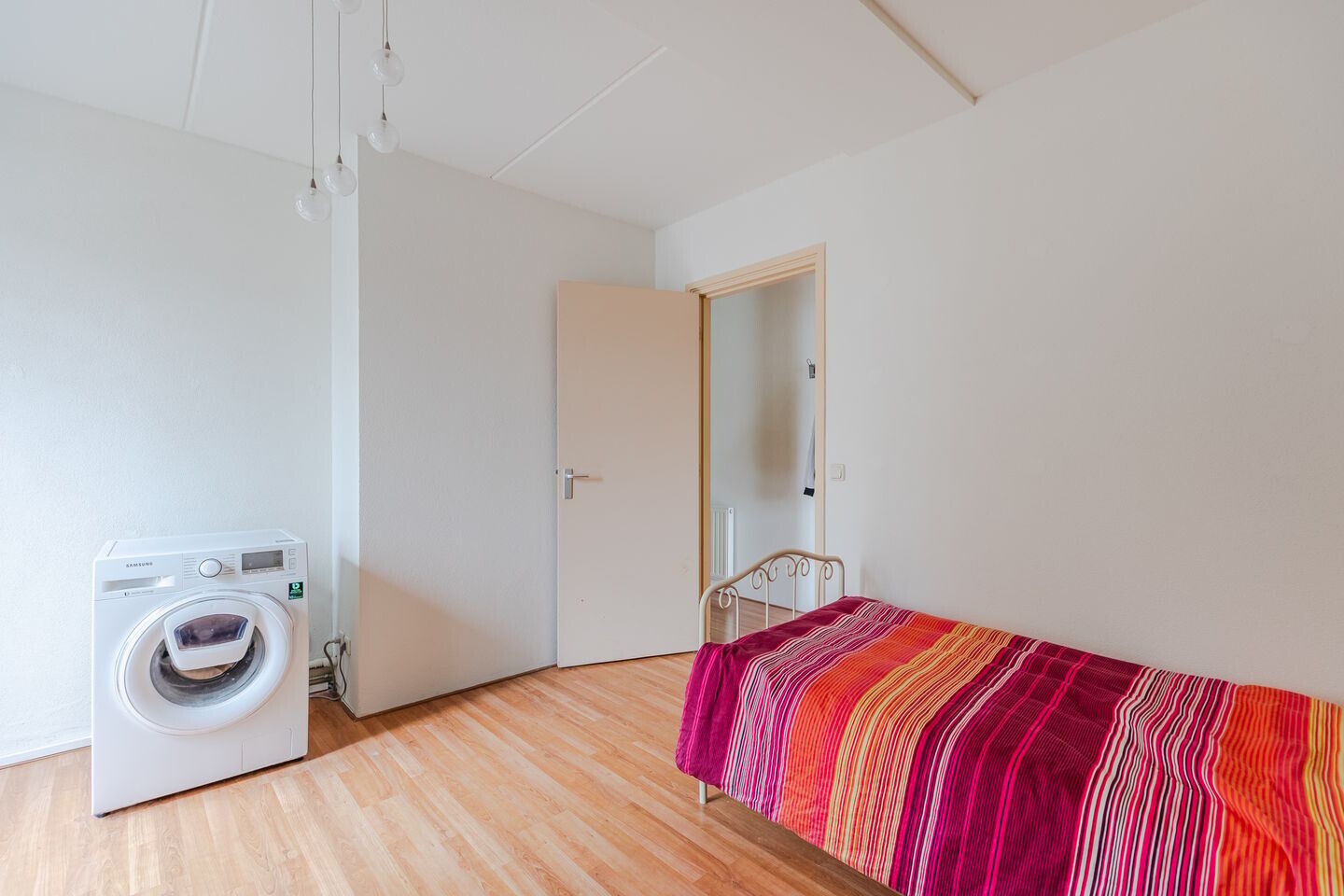 Appartement te koop: Vinkenstraat 72, Zaandam