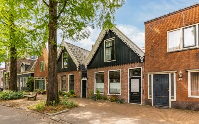Stationsstraat 46