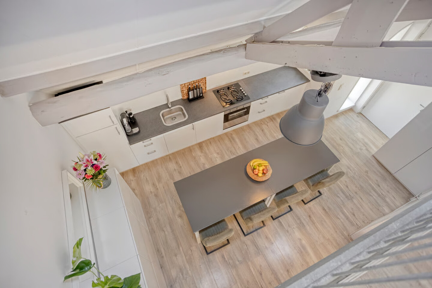 Appartement te koop: Herengracht 106D, Zaandam