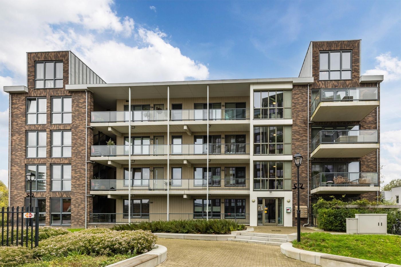 Appartement te koop: Westzijde 272N, Zaandam