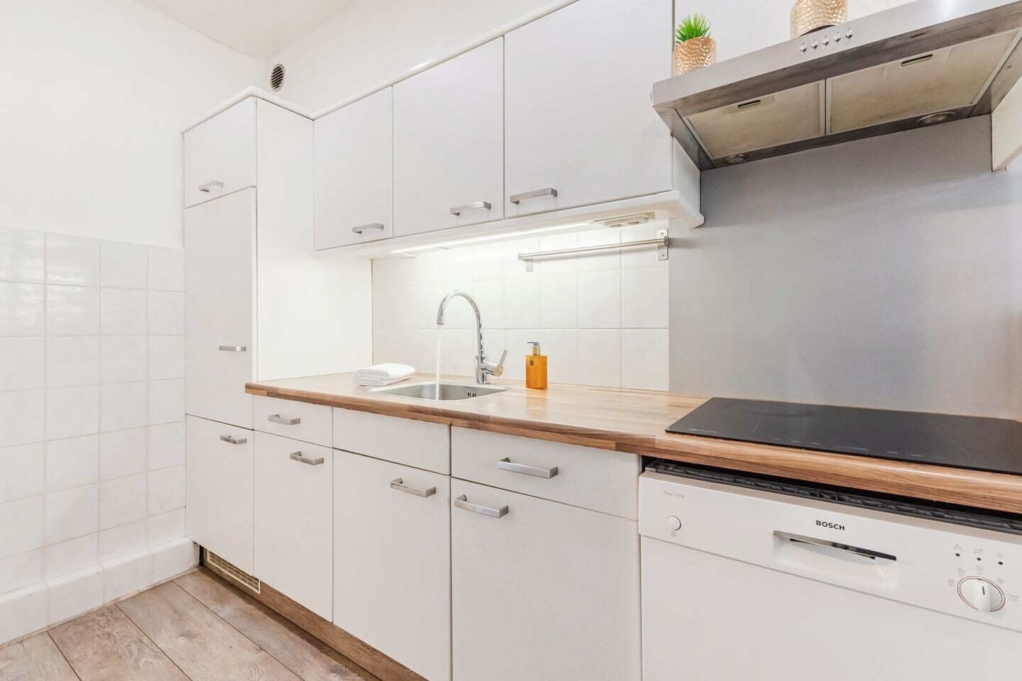 Appartement te koop: Claude Monetstraat 20, Zaandam