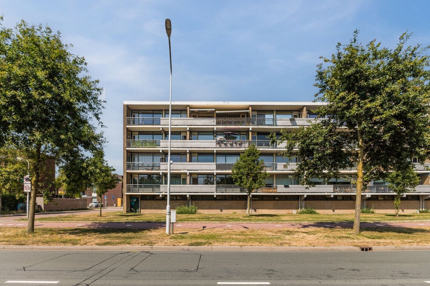 Appartement te koop: Claude Monetstraat 20, Zaandam