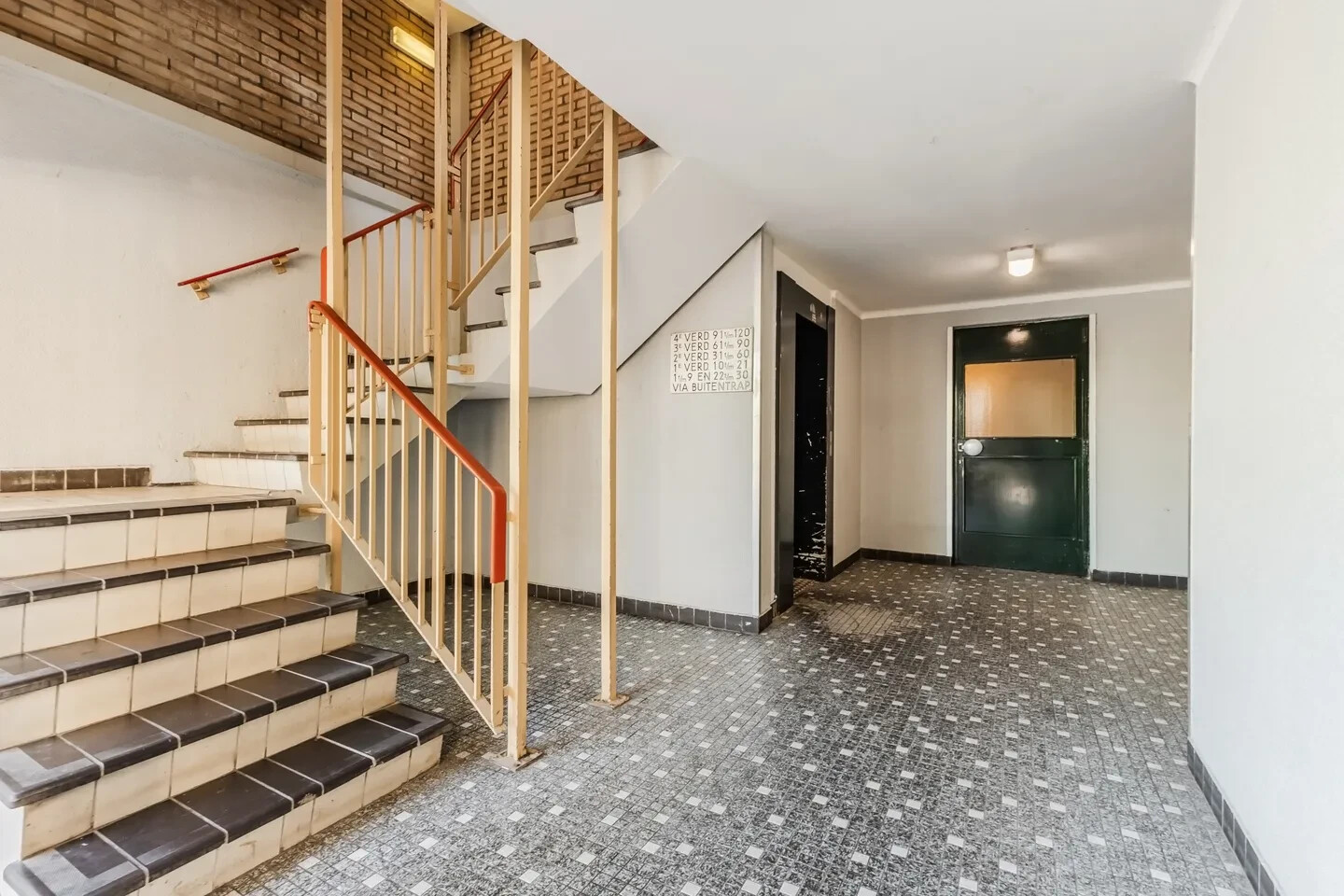 Appartement te koop: Claude Monetstraat 20, Zaandam