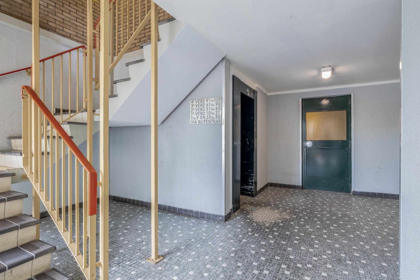 Appartement te koop: Claude Monetstraat 21, Zaandam