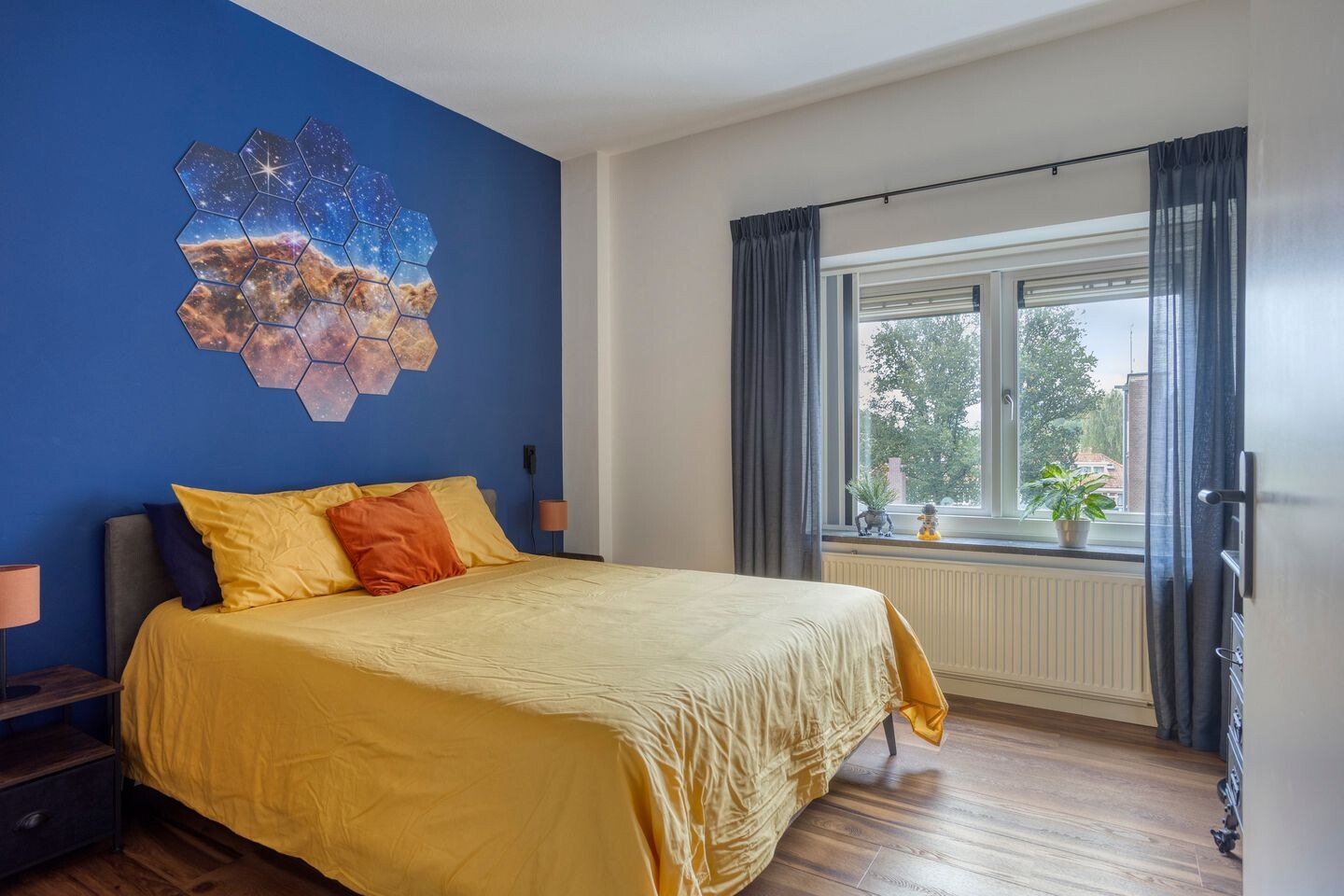 Appartement te koop: Dr. C.W.H. van Raaltenpark 13, Zaandam