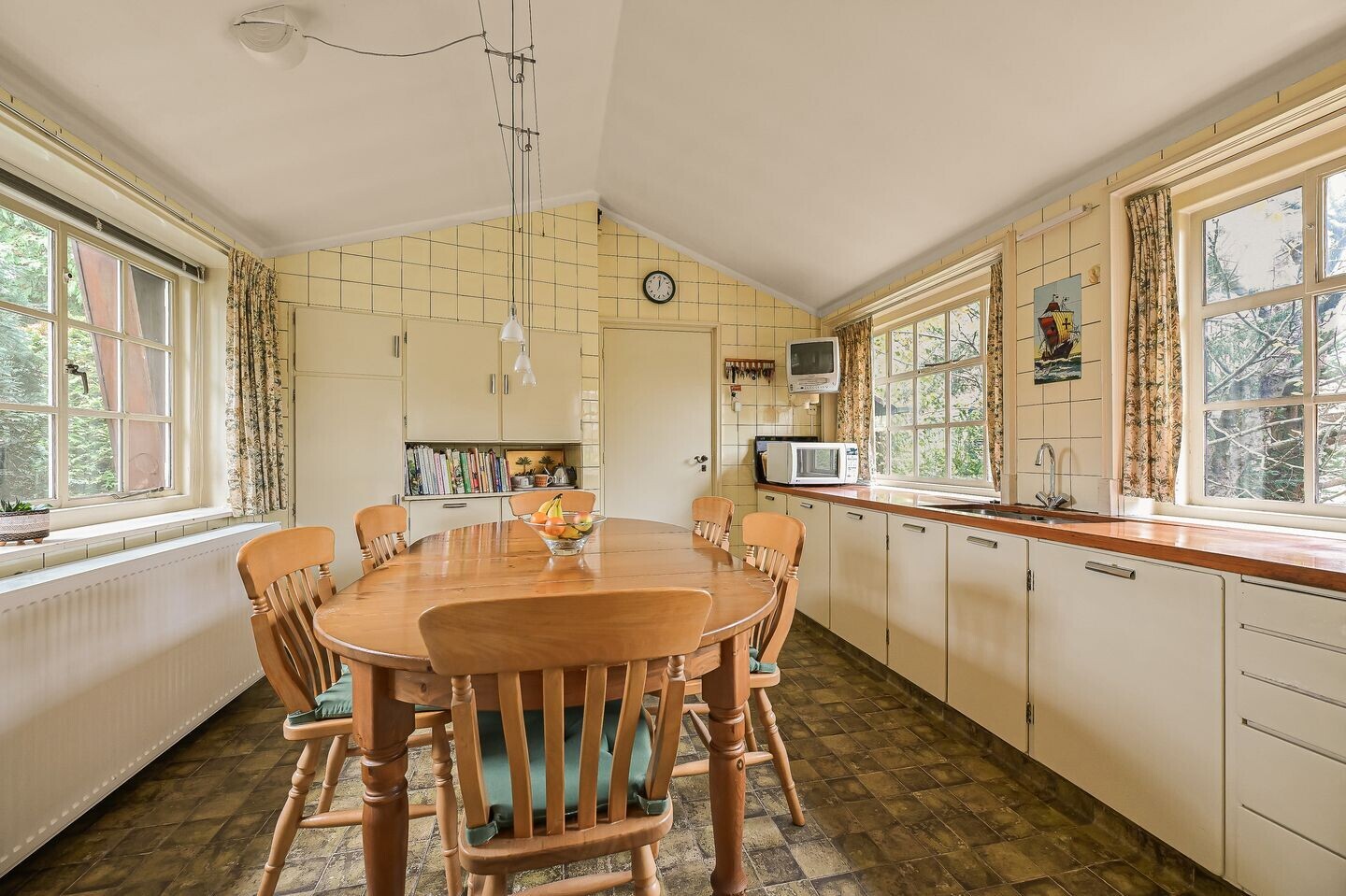 Vrijstaande woning te koop: Provincialeweg 250, Zaandam