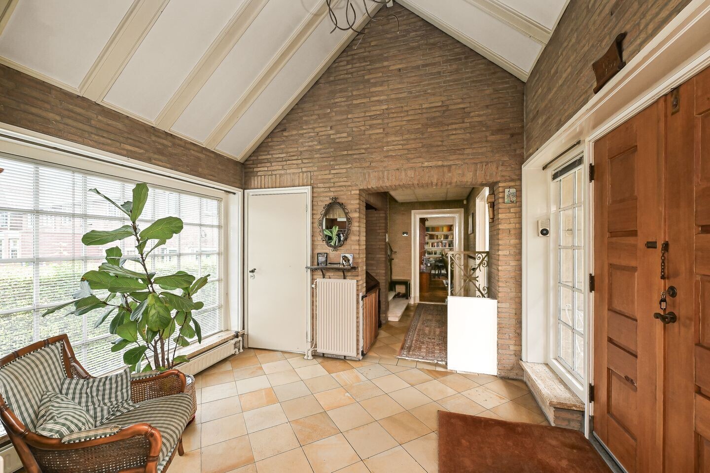 Vrijstaande woning te koop: Provincialeweg 250, Zaandam