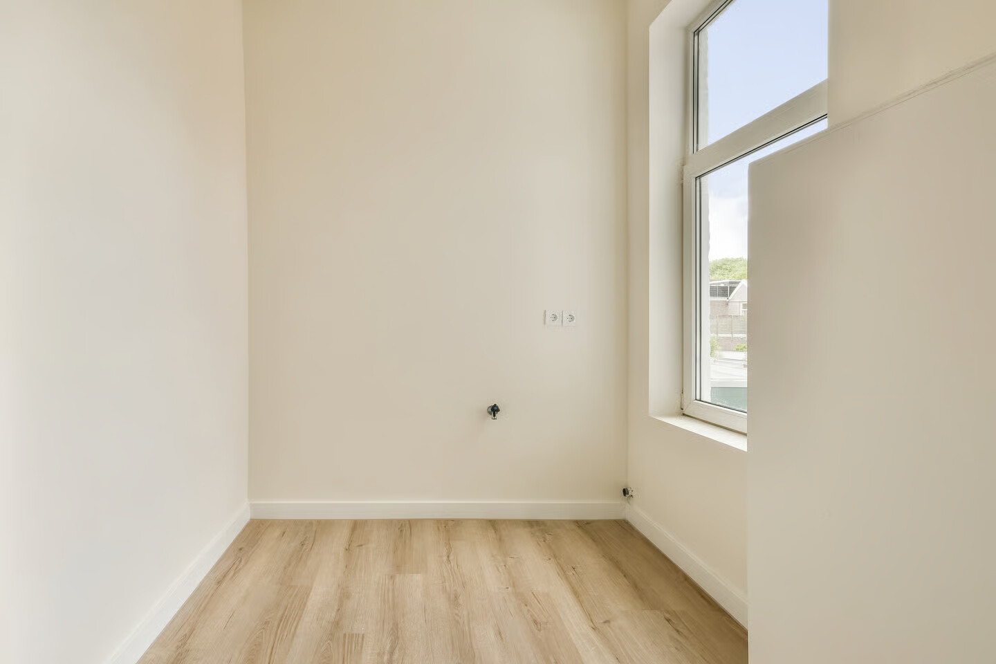 Appartement te koop: Czaar Peterstraat 9A, Zaandam