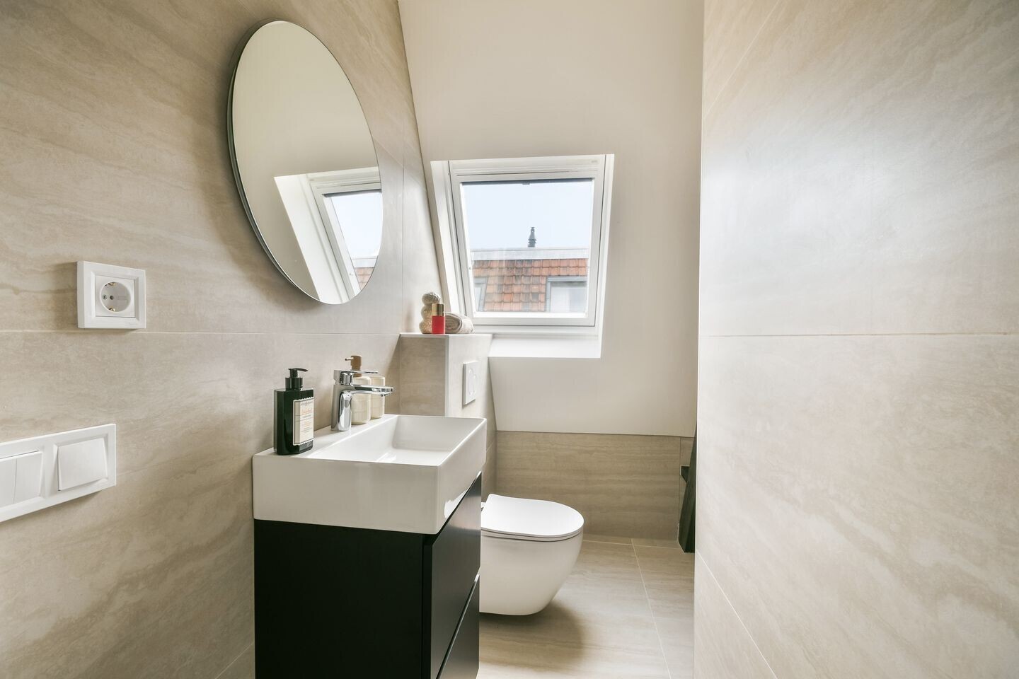 Appartement te koop: Czaar Peterstraat 9A, Zaandam