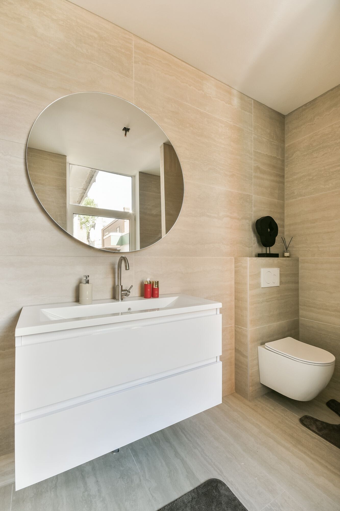 Appartement te koop: Czaar Peterstraat 9, Zaandam