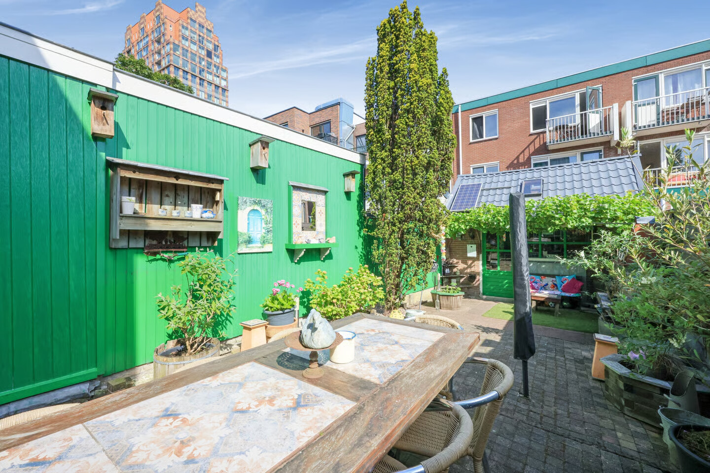 Tussenwoning te koop: Czaar Peterstraat 80, Zaandam