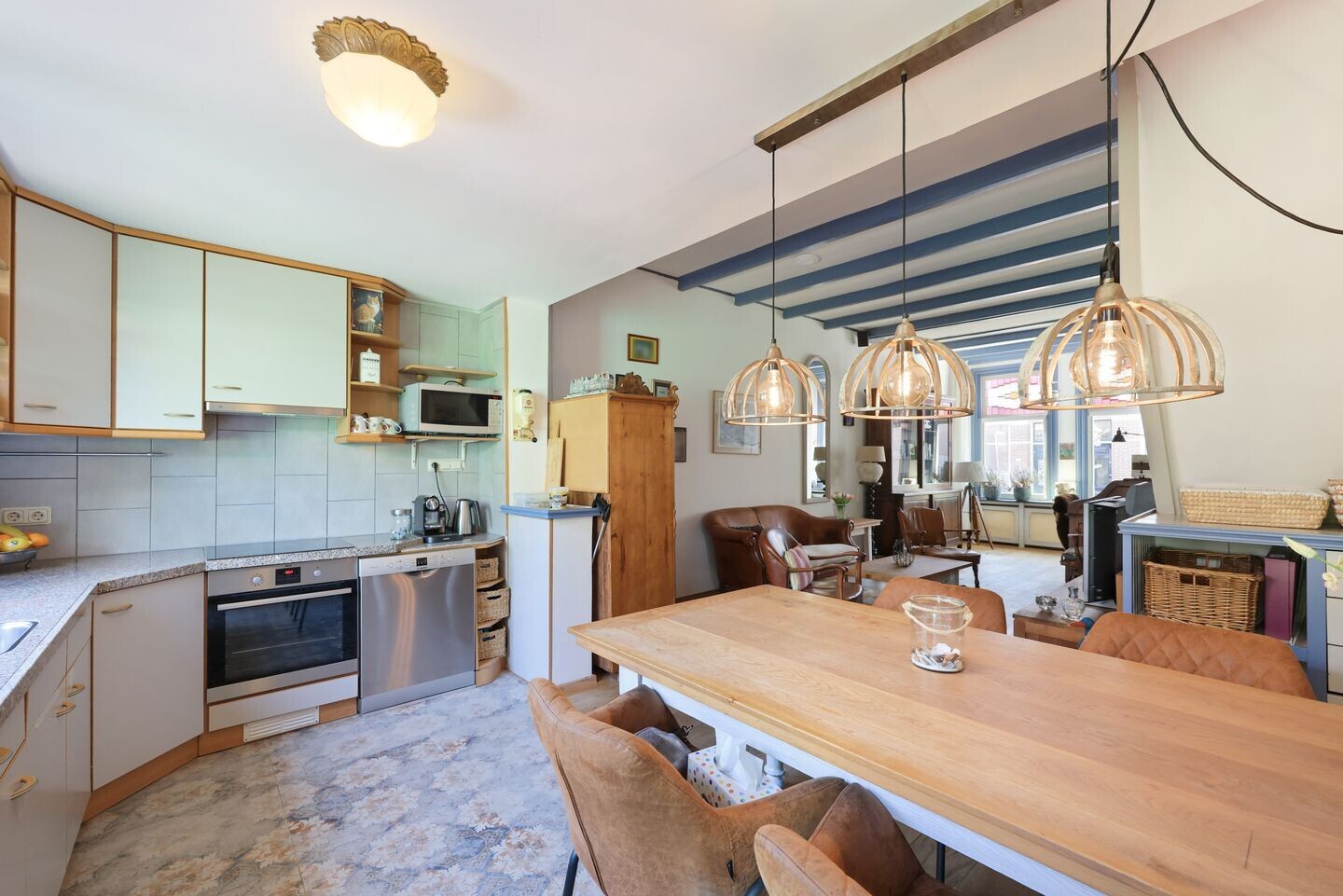 Tussenwoning te koop: Czaar Peterstraat 80, Zaandam