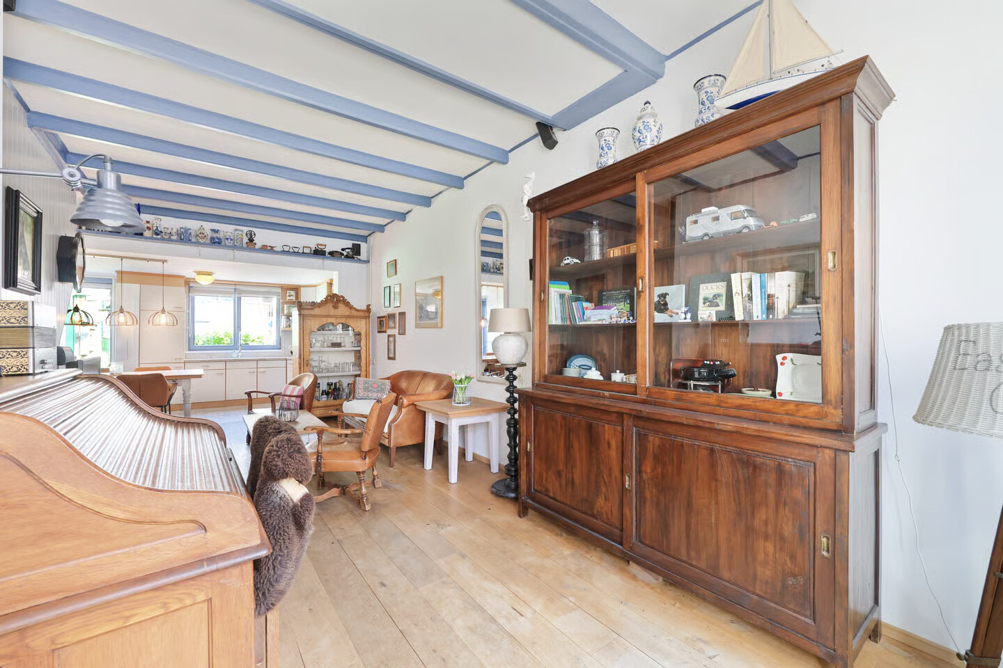 Tussenwoning te koop: Czaar Peterstraat 80, Zaandam