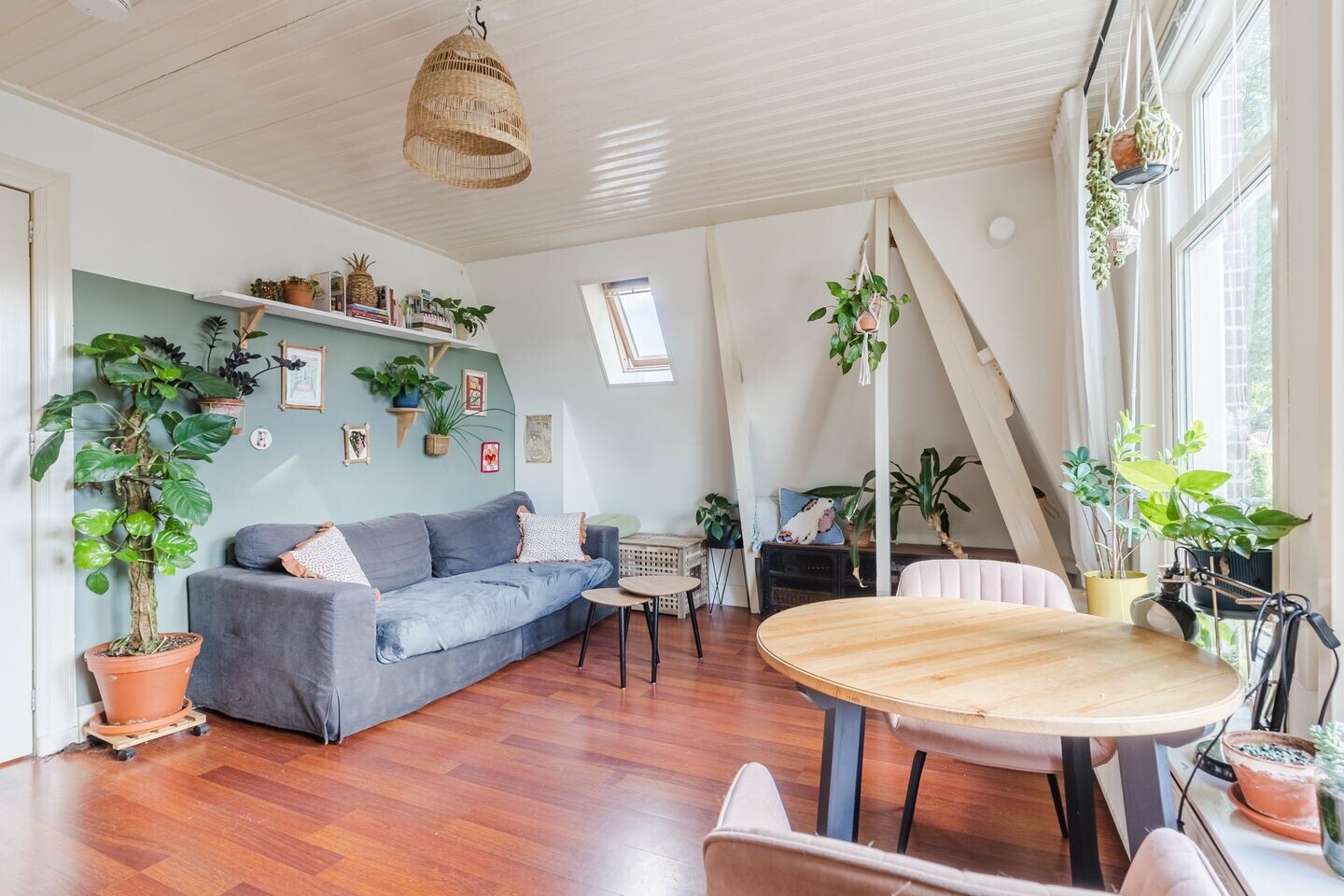 Appartement te koop: Ooievaarstraat 26A, Zaandam