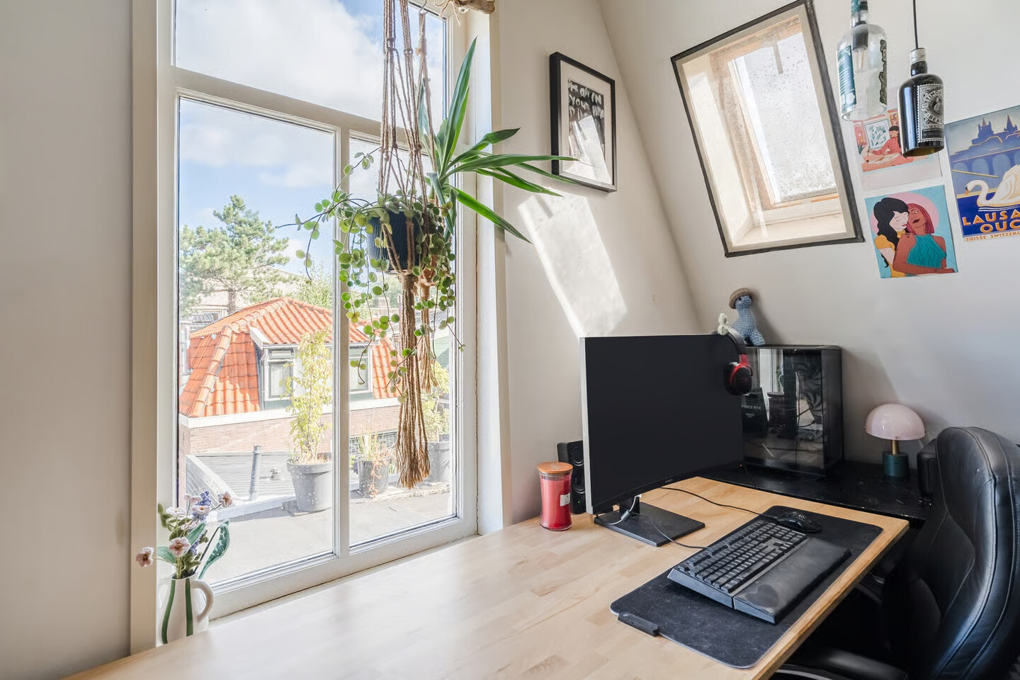 Appartement te koop: Ooievaarstraat 26A, Zaandam