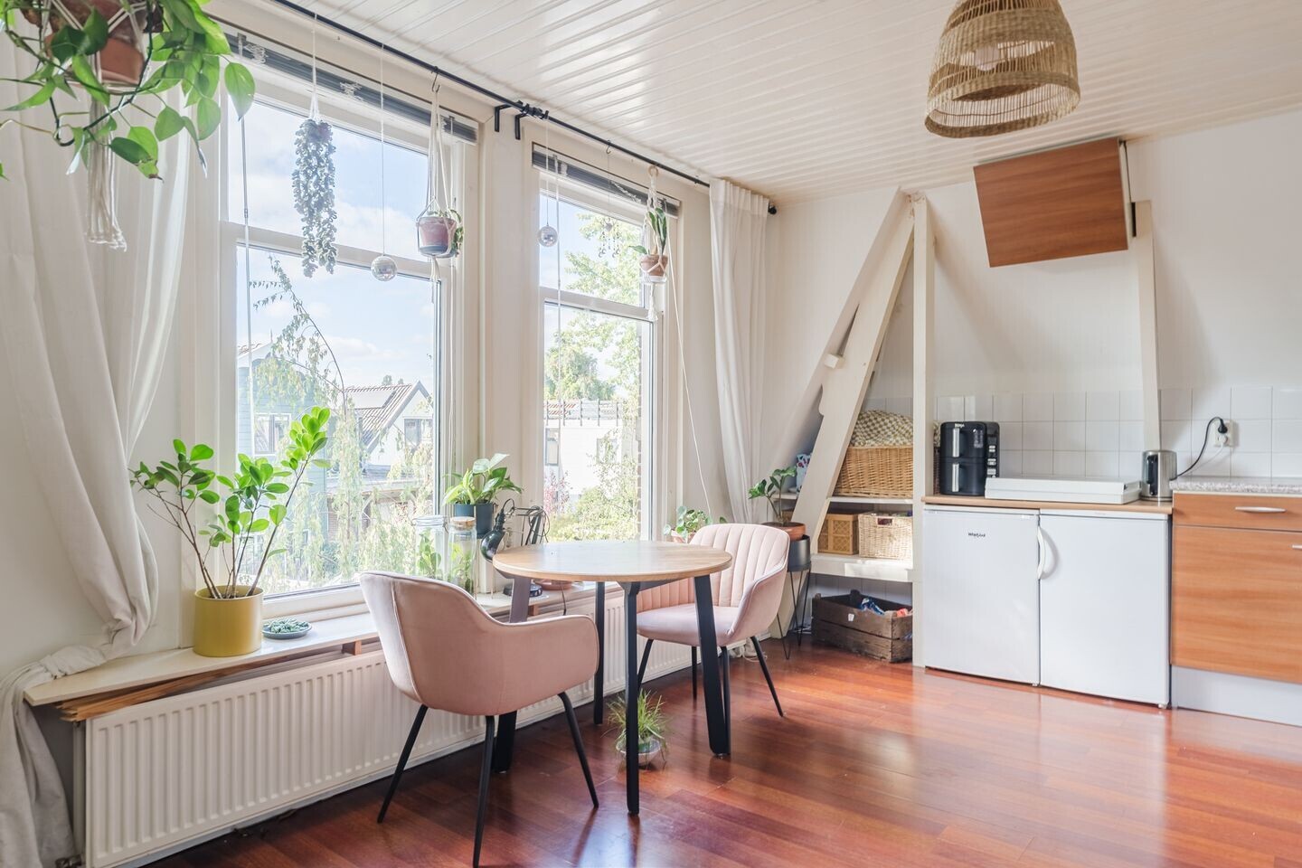 Appartement te koop: Ooievaarstraat 26A, Zaandam
