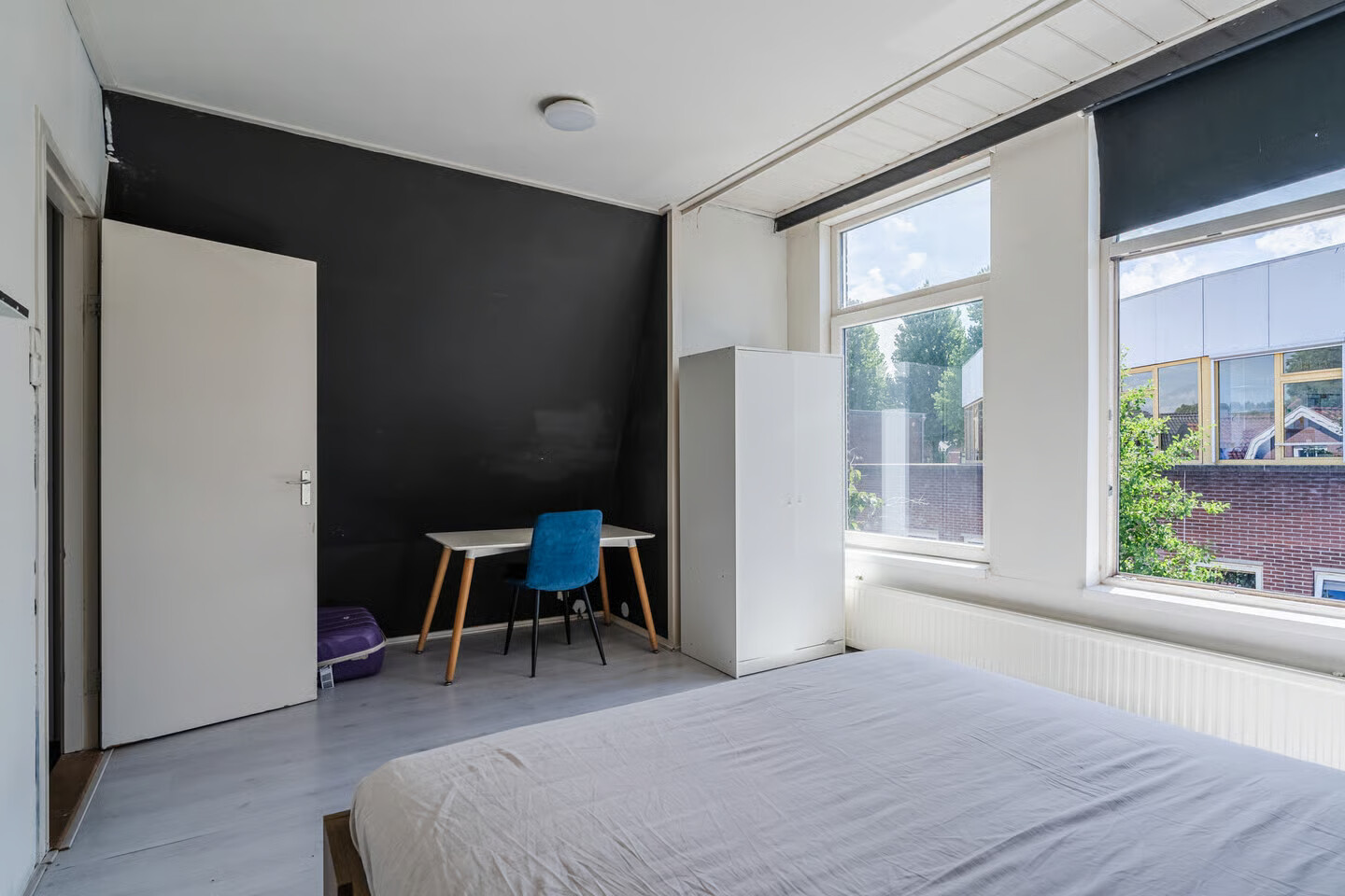 Hoekwoning te koop: Ooievaarstraat 90, Zaandam