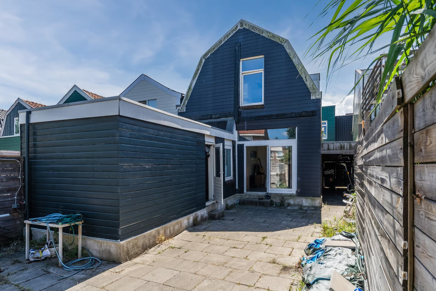 Hoekwoning te koop: Ooievaarstraat 90, Zaandam