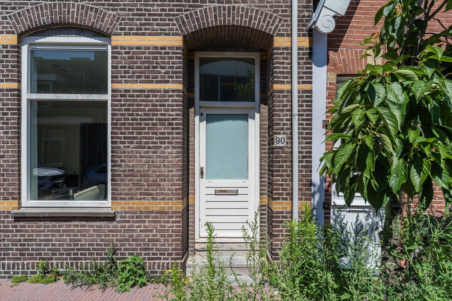 Hoekwoning te koop: Ooievaarstraat 90, Zaandam