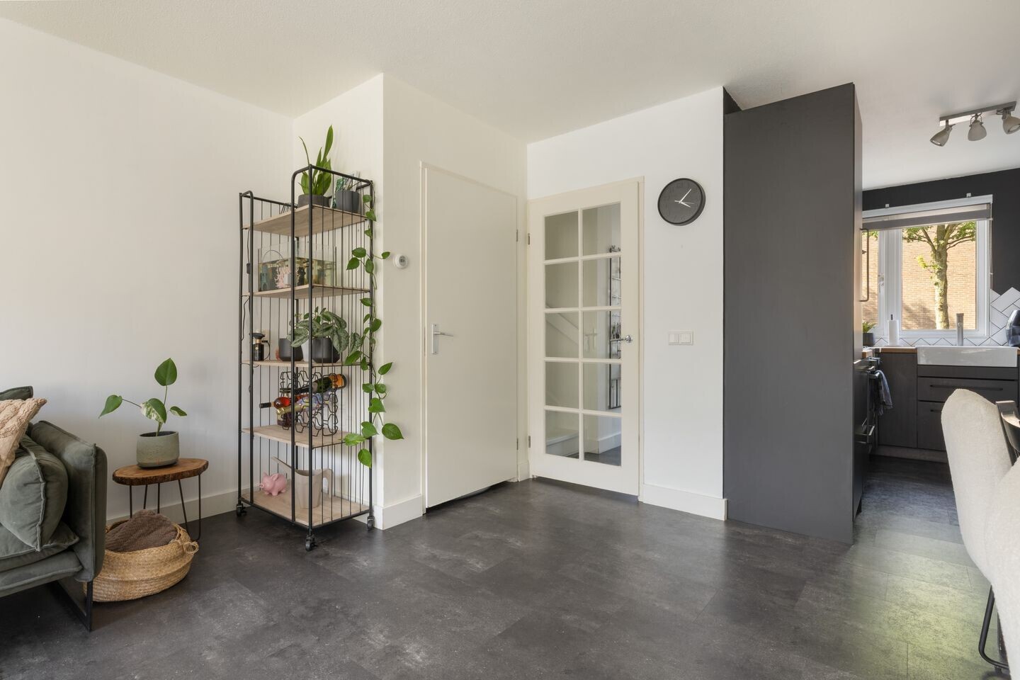 Tussenwoning te koop: Ameland 55, Zaandam