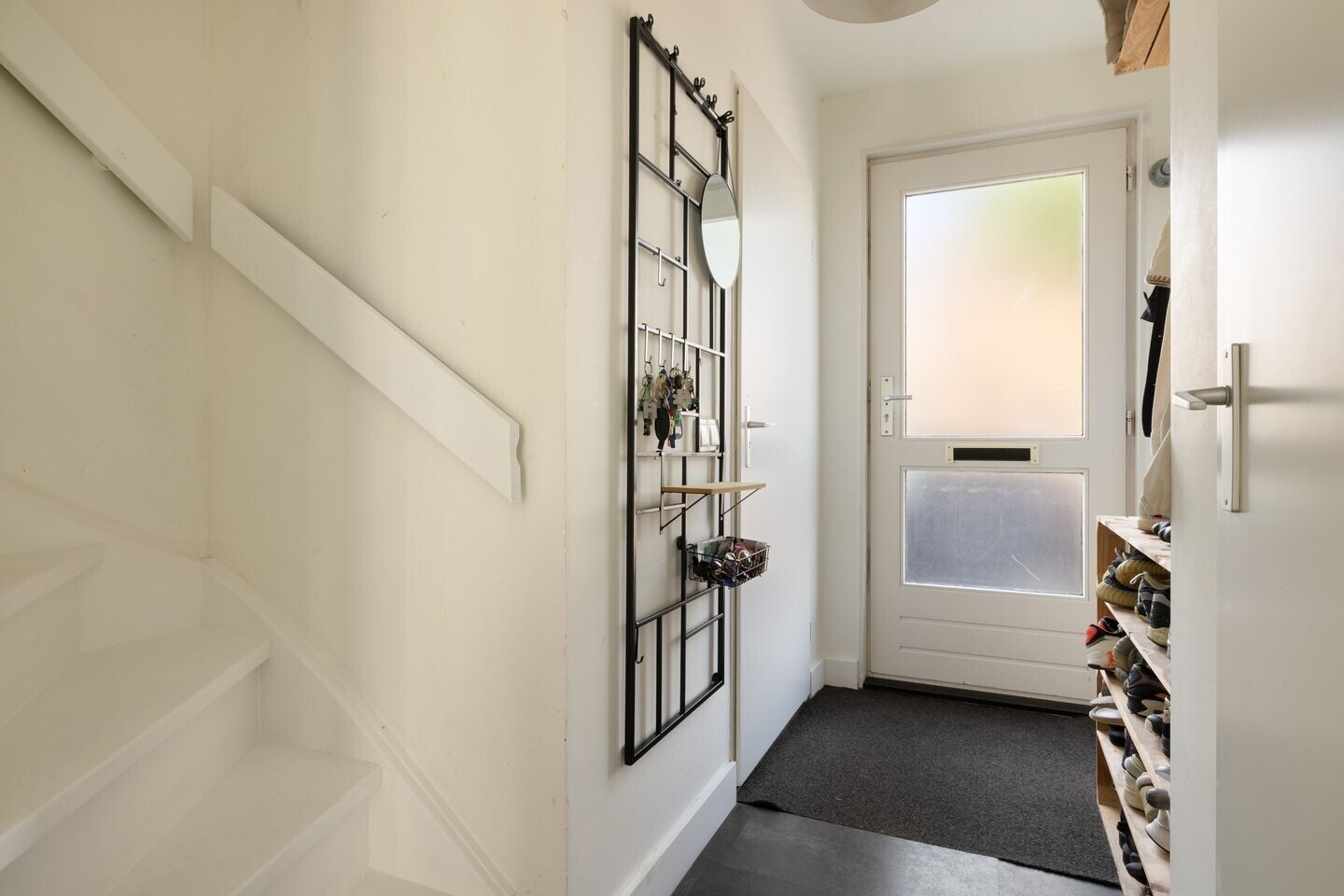 Tussenwoning te koop: Ameland 55, Zaandam