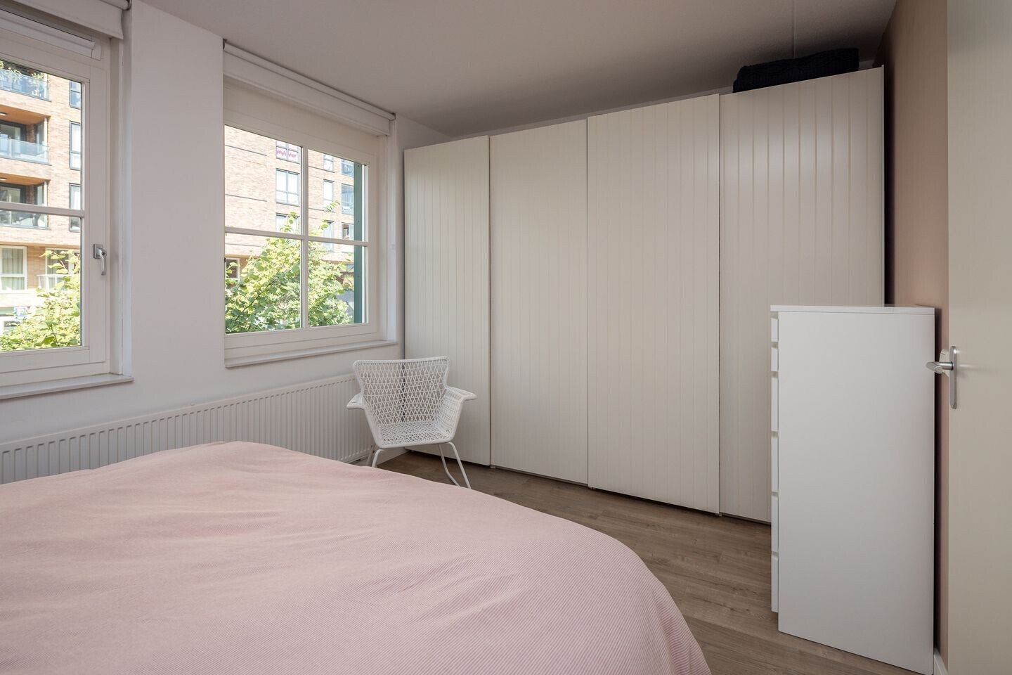 Tussenwoning te koop: Vurehout 120, Zaandam