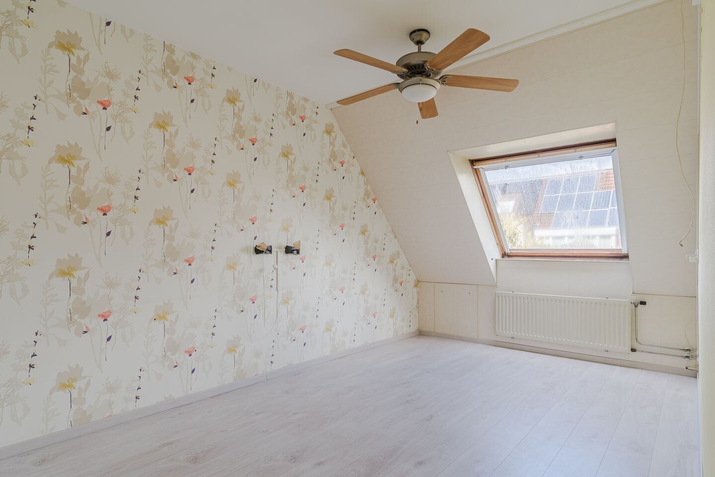 Tussenwoning te koop: Durgerdamstraat 40, Zaandam