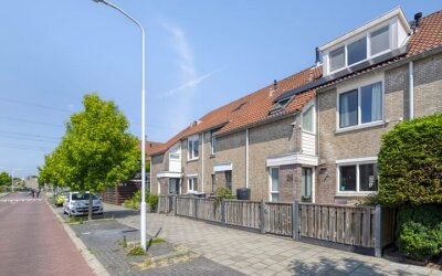 Hensbroekst. 24